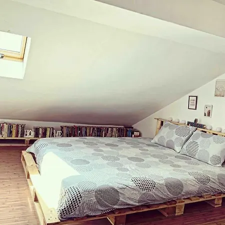 Apartment Mansarda Romantica Lovech